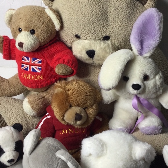Stuffed animal bundle - Picture 2 of 4